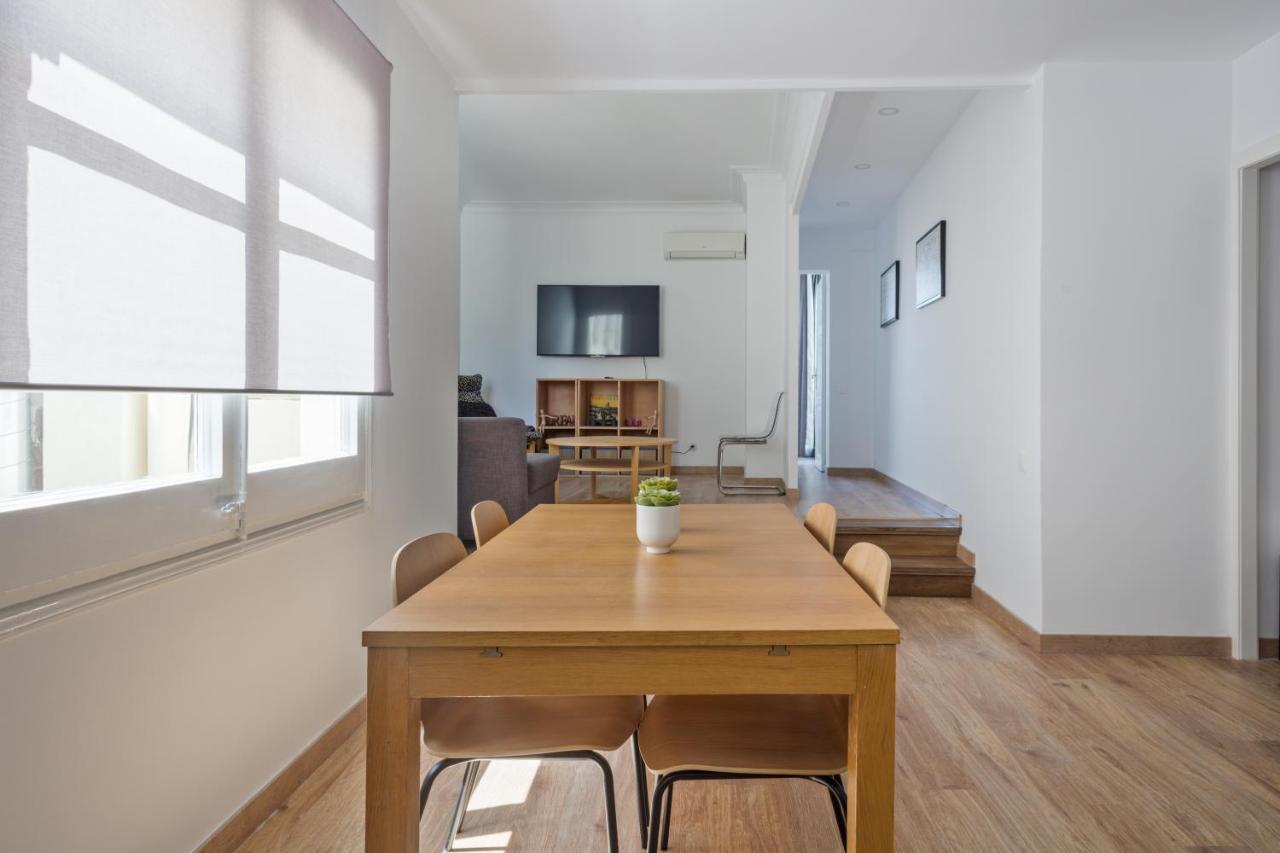 Blau Atic Apartment バルセロナ エクステリア 写真