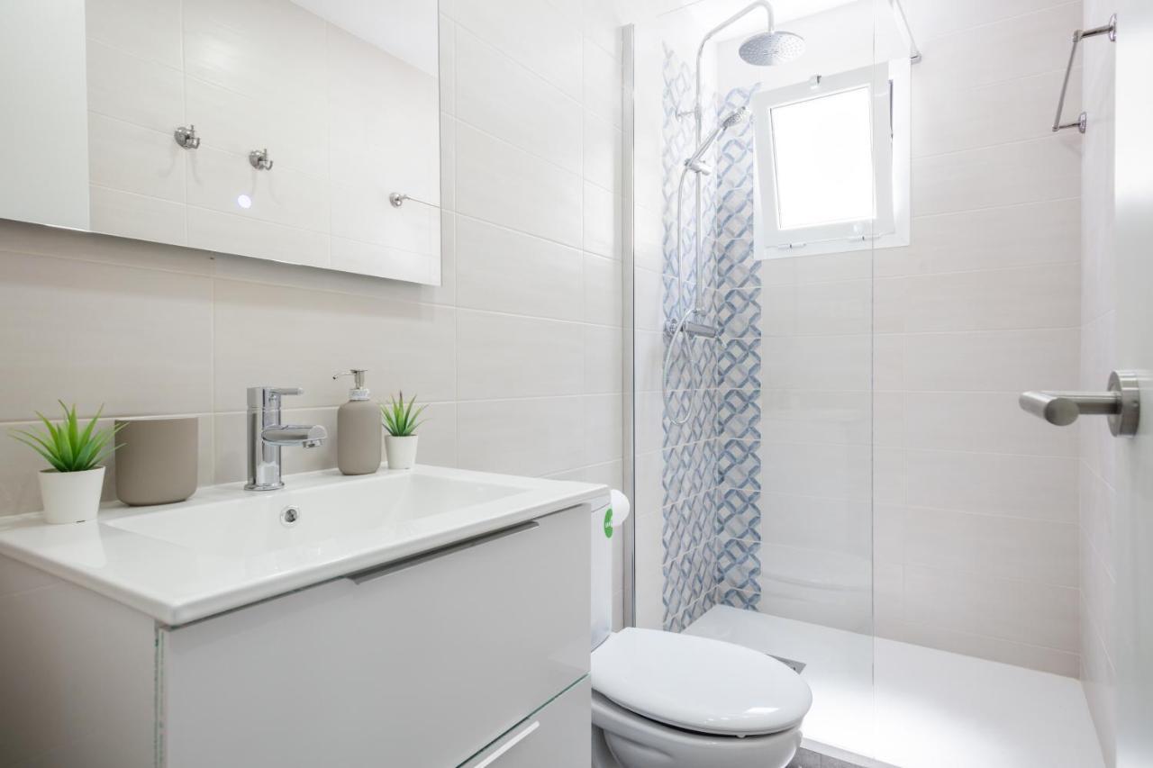 Blau Atic Apartment バルセロナ エクステリア 写真